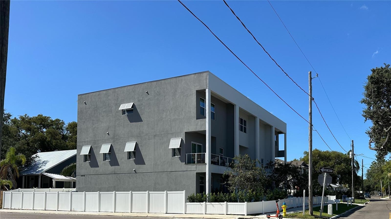 414 - 418 E EMILY ST, TAMPA, FL, 33603