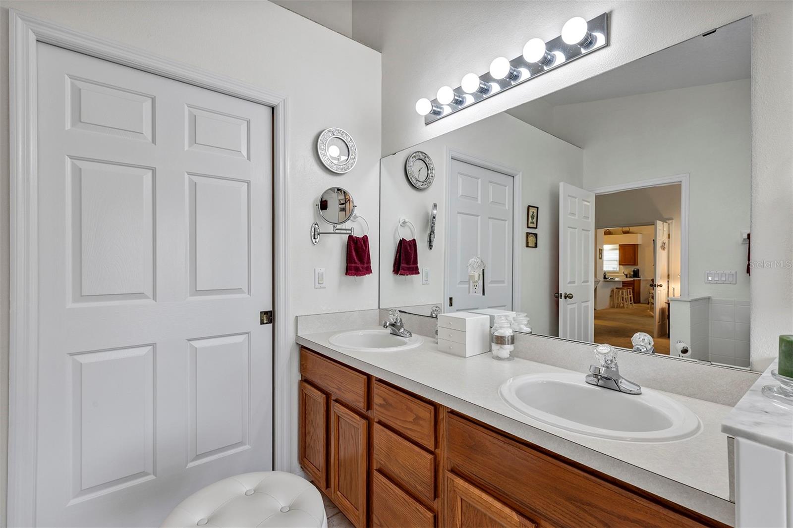 26035 OAKMOUNT DR, LEESBURG, FL, 34748