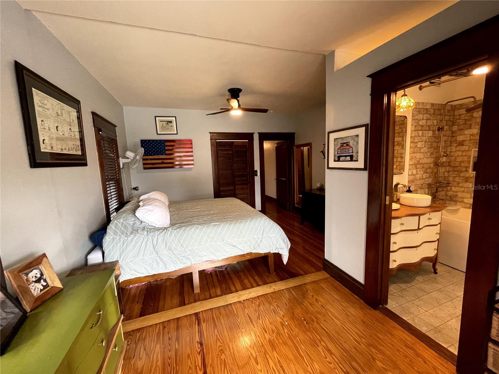 206 W HAYA ST, TAMPA, FL, 33603