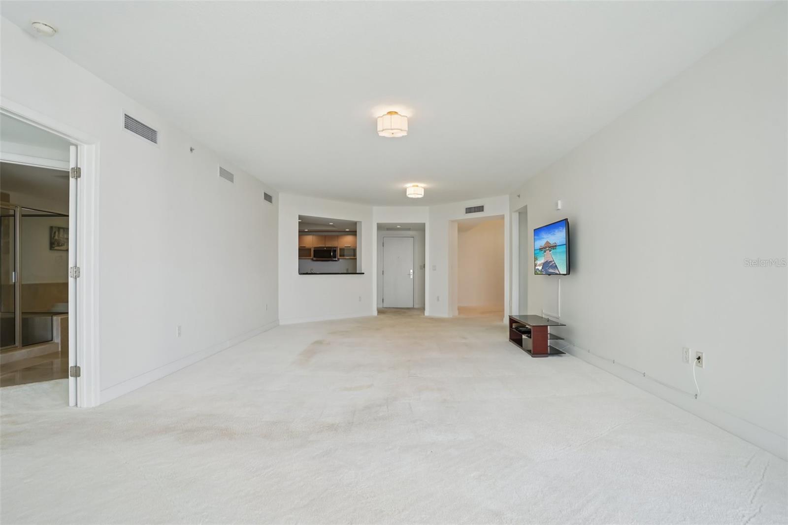 231 RIVERSIDE DR #807-1, DAYTONA BEACH, FL, 32117