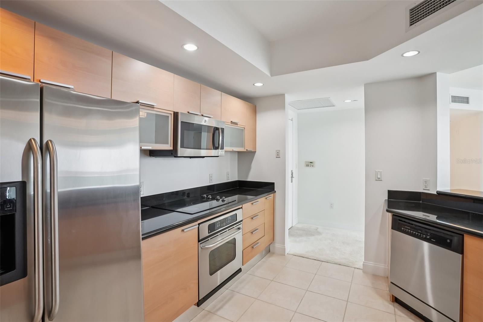 231 RIVERSIDE DR #807-1, DAYTONA BEACH, FL, 32117