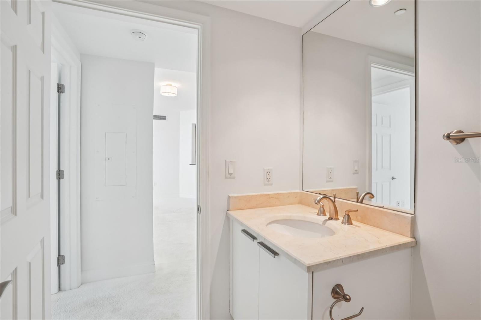 231 RIVERSIDE DR #807-1, DAYTONA BEACH, FL, 32117