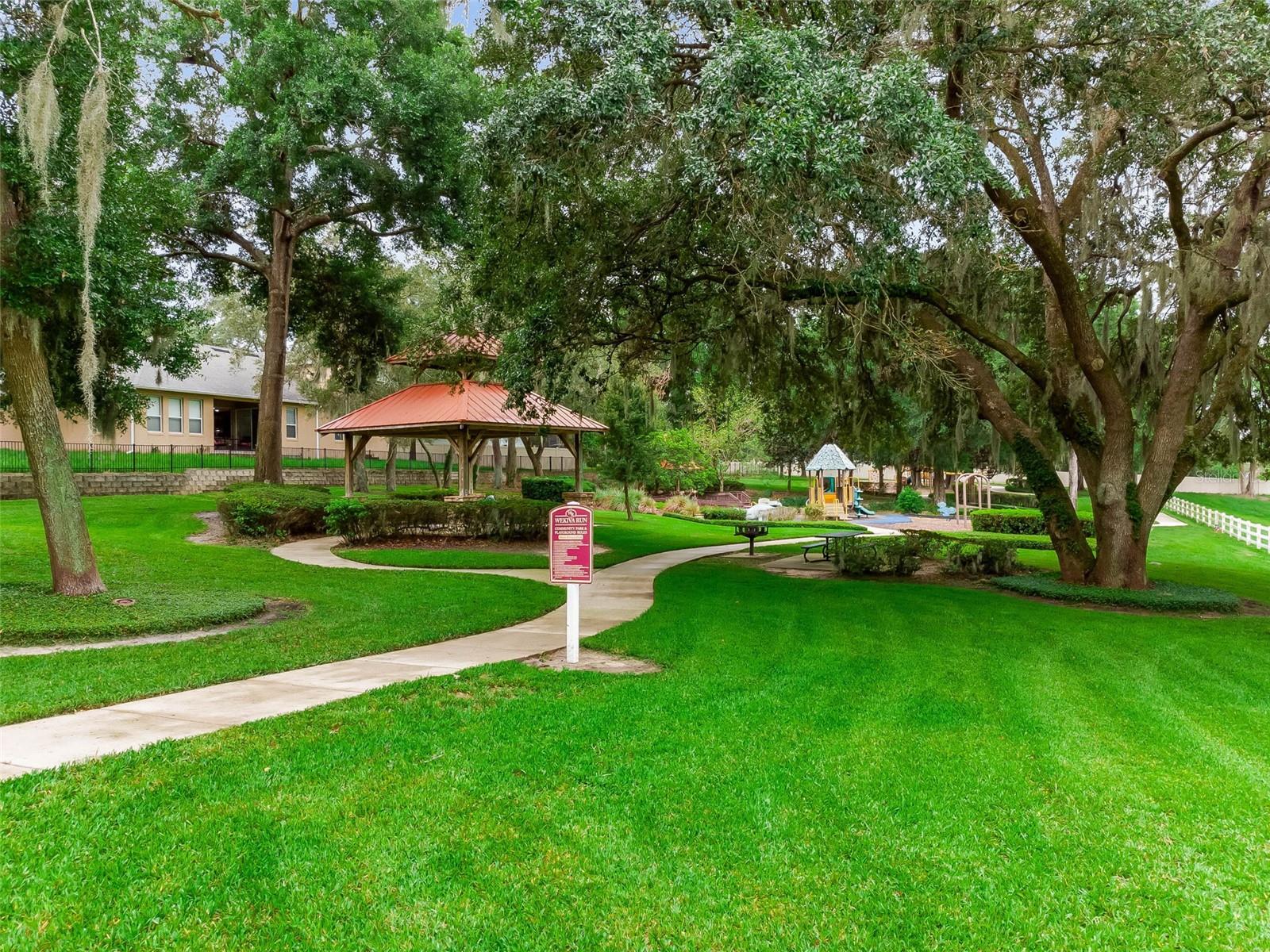 2460 CEDAR KNOLL DR, APOPKA, FL, 32712