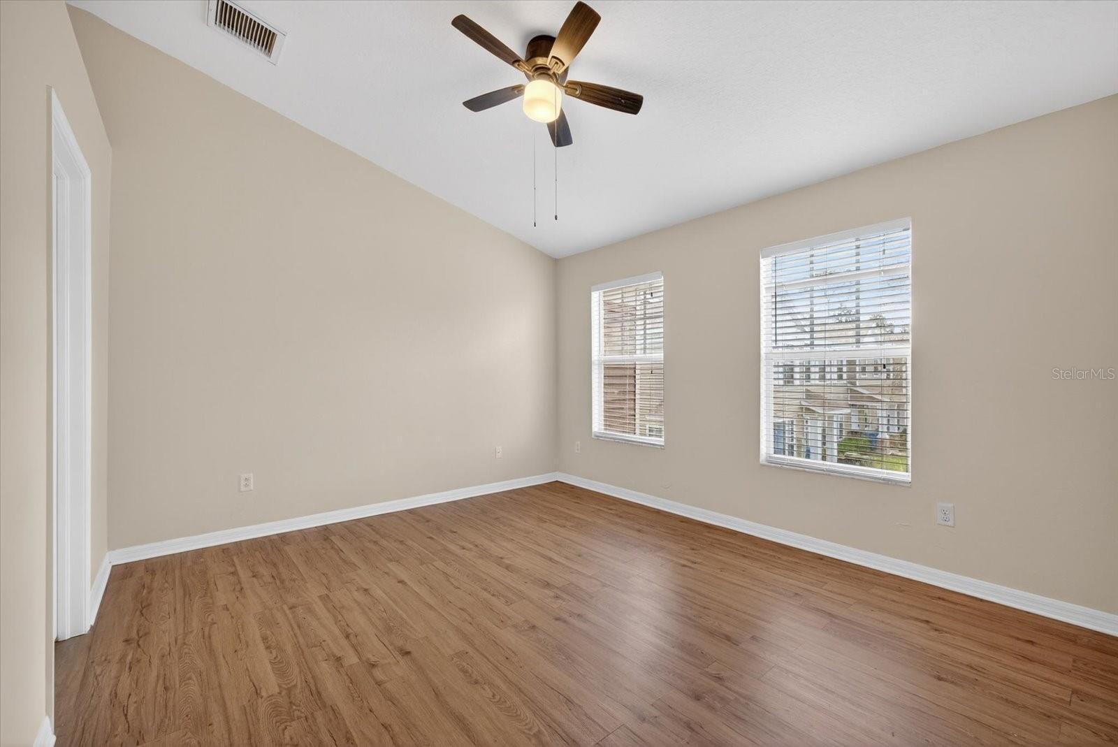 11047 BLACK SWAN CT, SEFFNER, FL, 33584