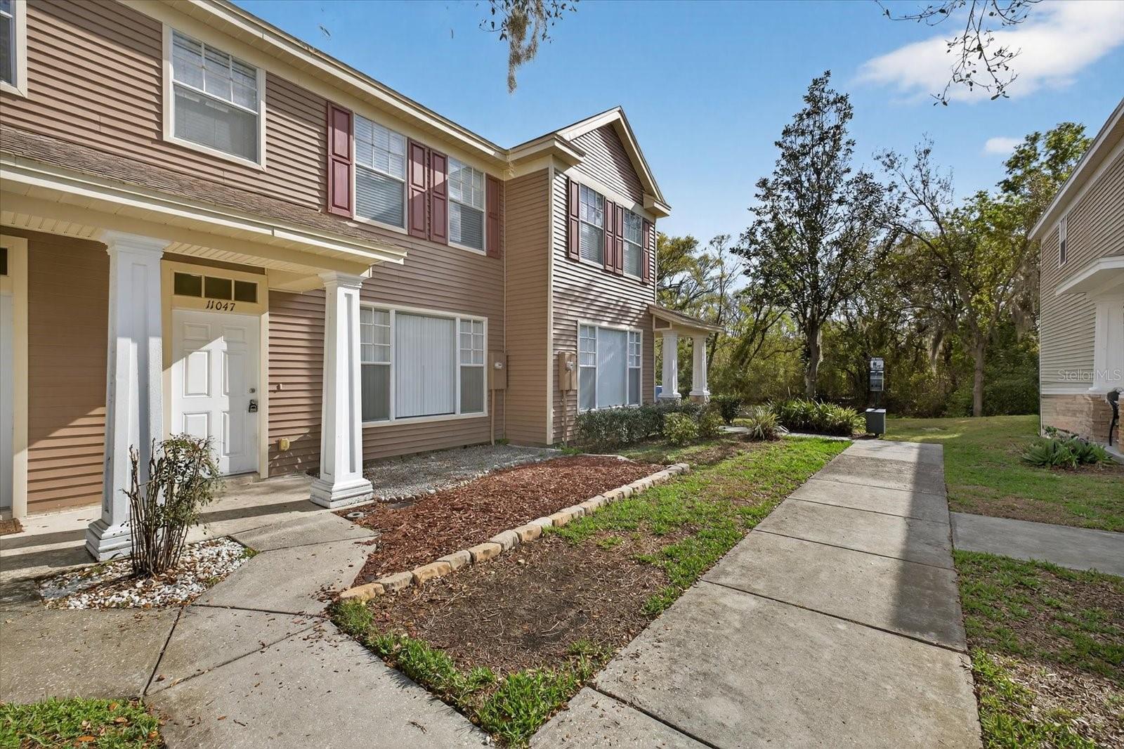 11047 BLACK SWAN CT, SEFFNER, FL, 33584