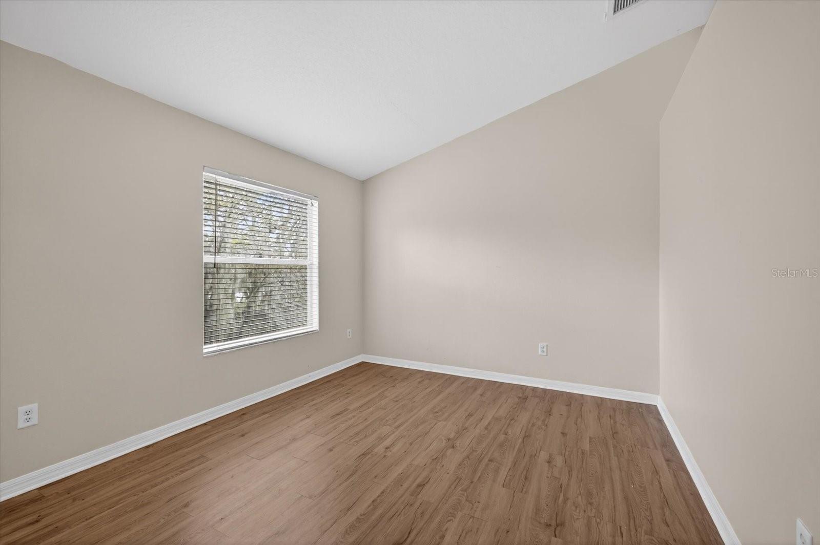 11047 BLACK SWAN CT, SEFFNER, FL, 33584