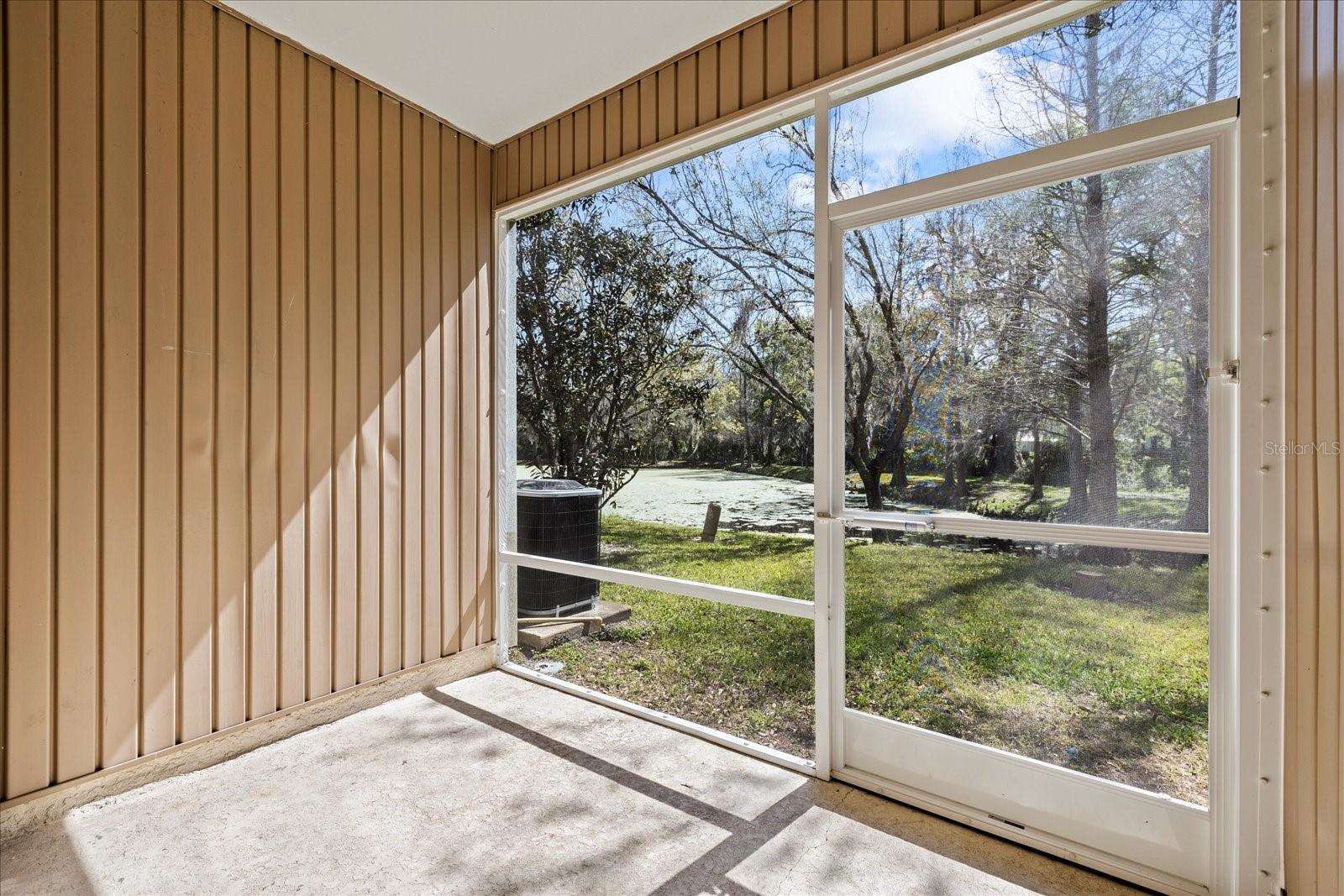 11047 BLACK SWAN CT, SEFFNER, FL, 33584