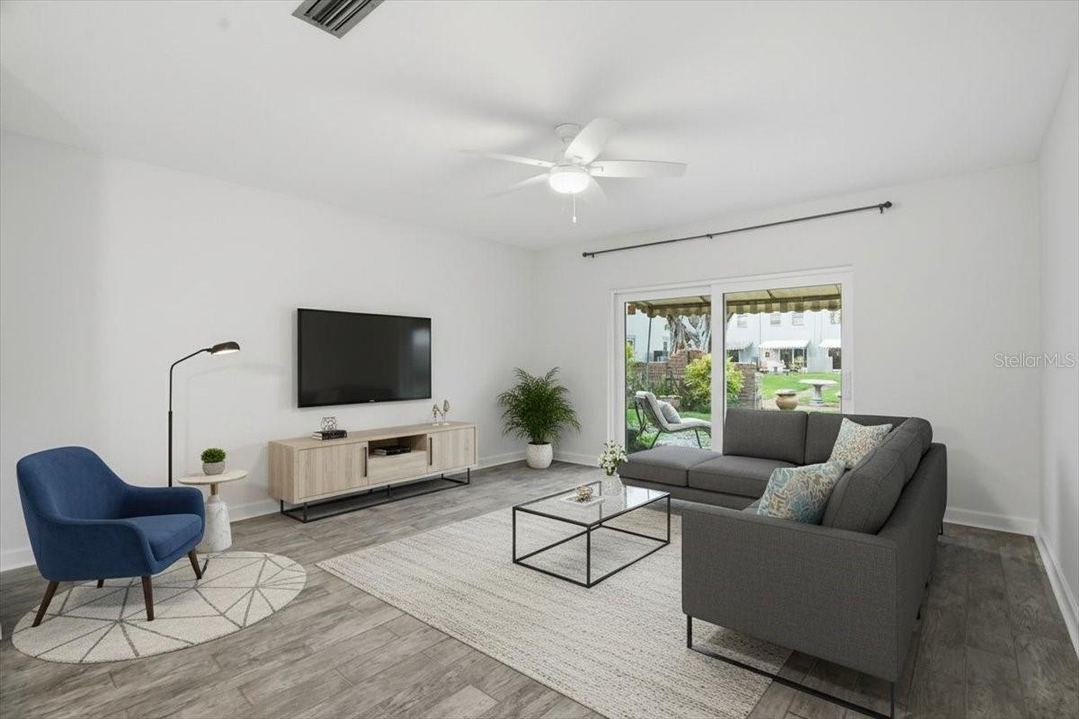 6927 PLACE DE LA PAIX #6927, ST PETERSBURG, FL, 33707