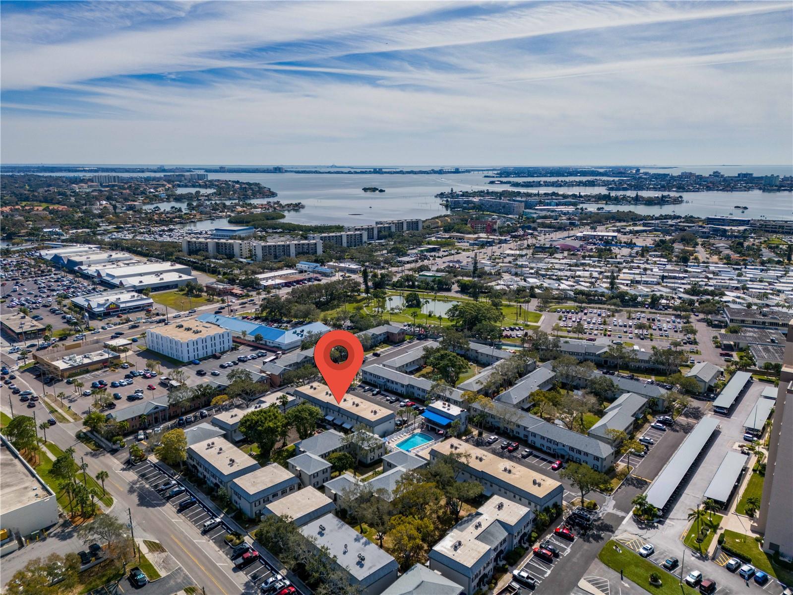 6927 PLACE DE LA PAIX #6927, ST PETERSBURG, FL, 33707