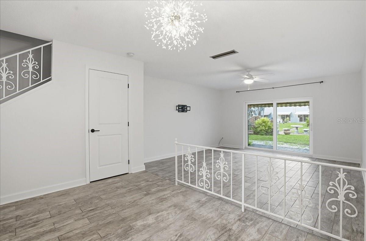 6927 PLACE DE LA PAIX #6927, ST PETERSBURG, FL, 33707