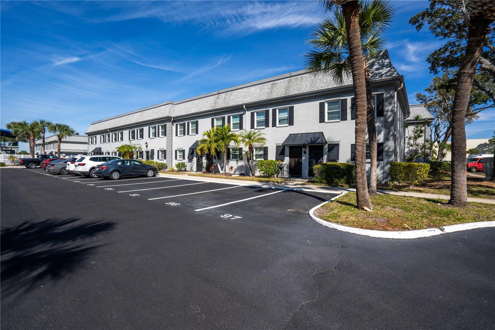 6927 PLACE DE LA PAIX #6927, ST PETERSBURG, FL, 33707