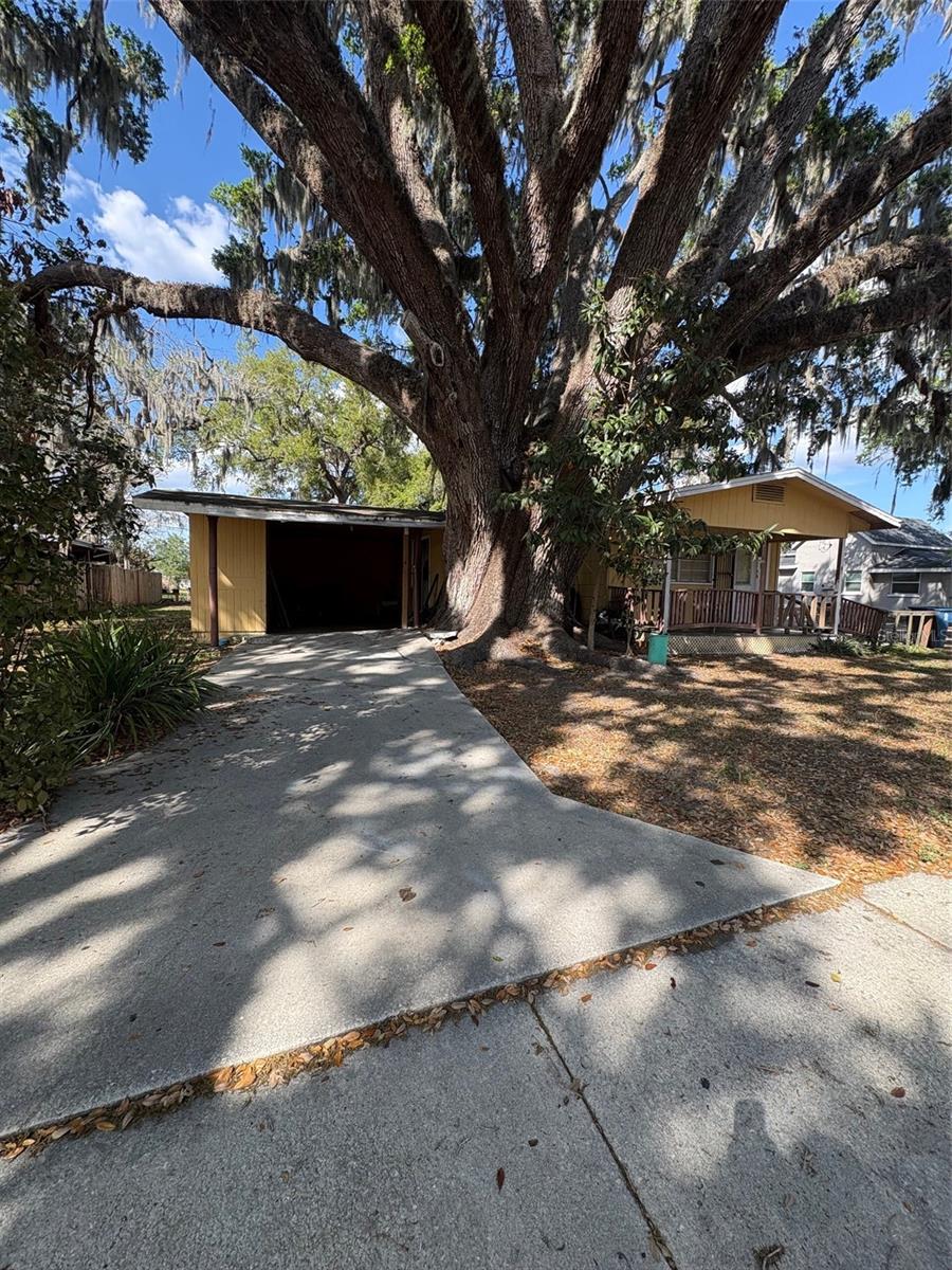 422 W BROADWAY ST, FORT MEADE, FL, 33841