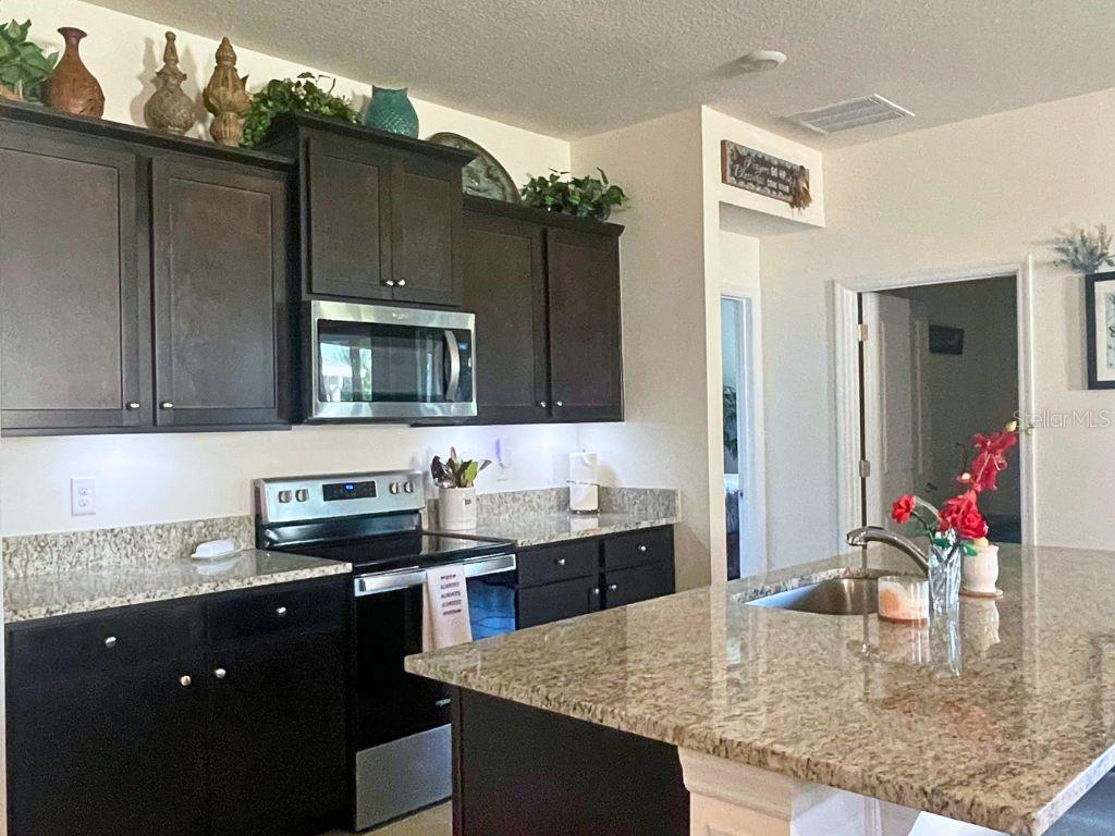 5042 STOKES WAY, WILDWOOD, FL, 34785