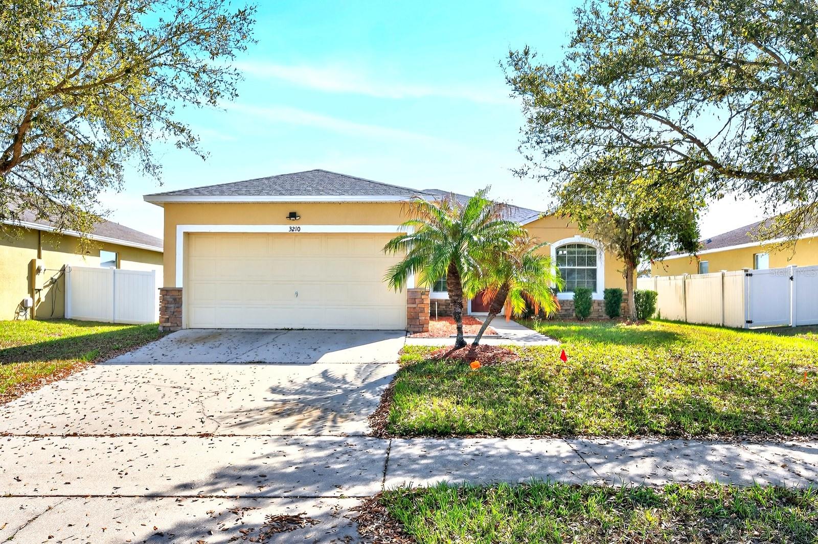 3210 QUEEN ALEXANDRIA DR, KISSIMMEE, FL, 34744