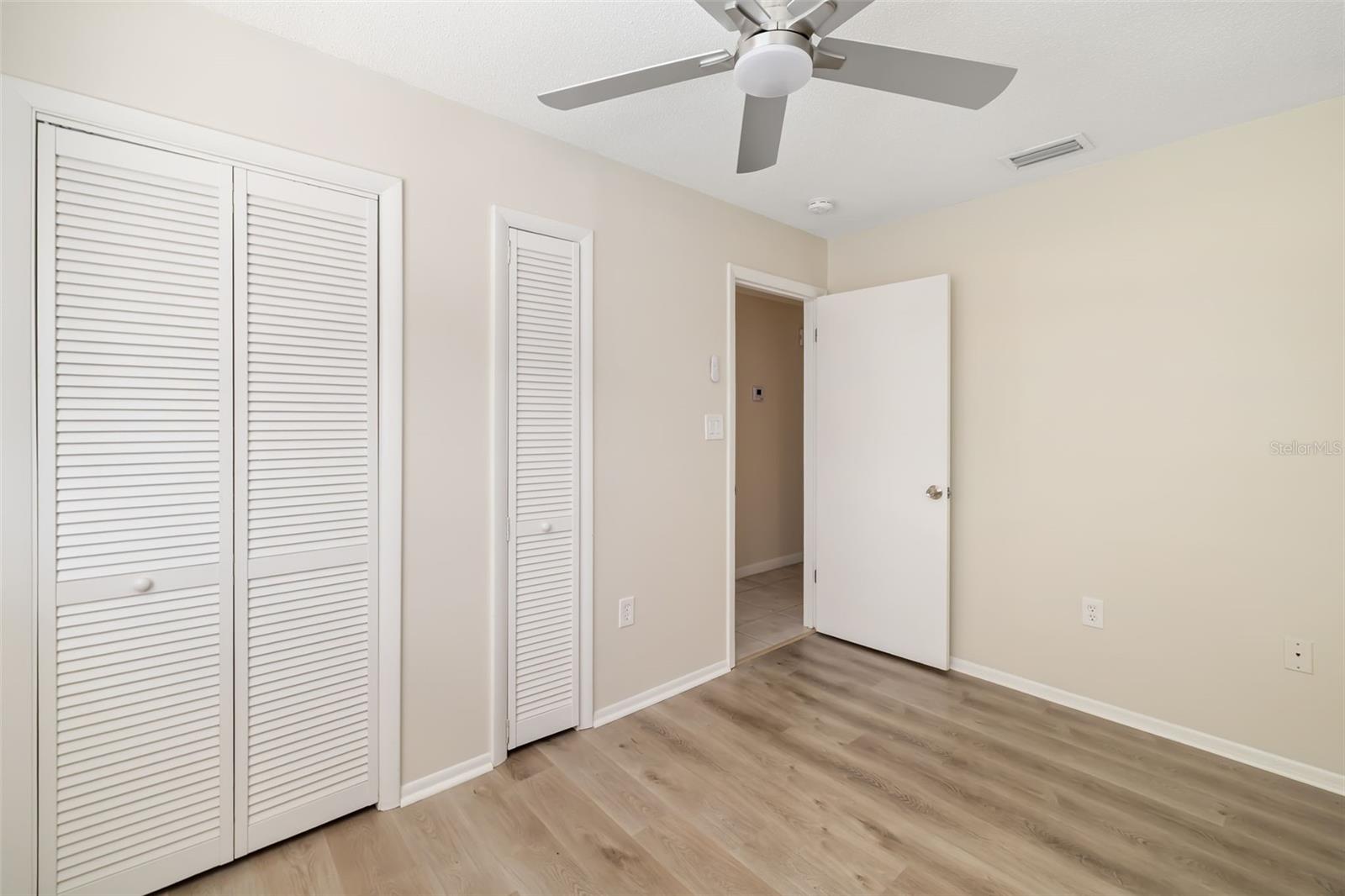 1097 WILLIS AVE, SARASOTA, FL, 34232