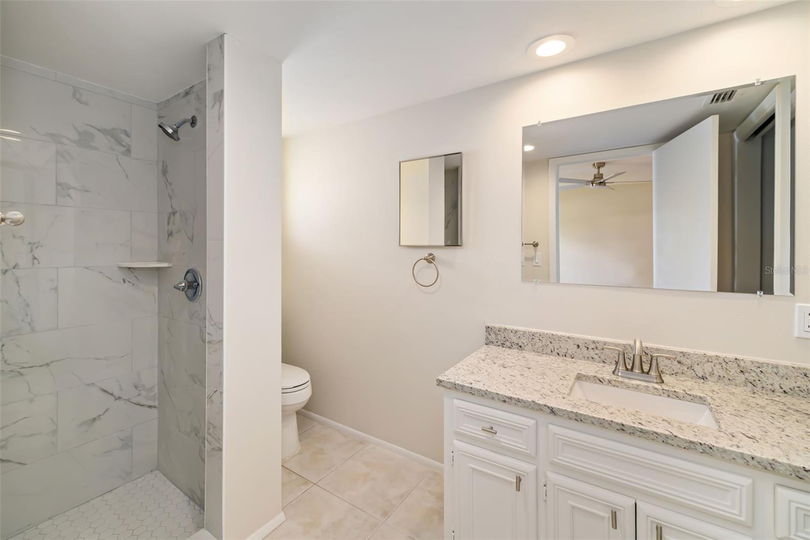 1097 WILLIS AVE, SARASOTA, FL, 34232