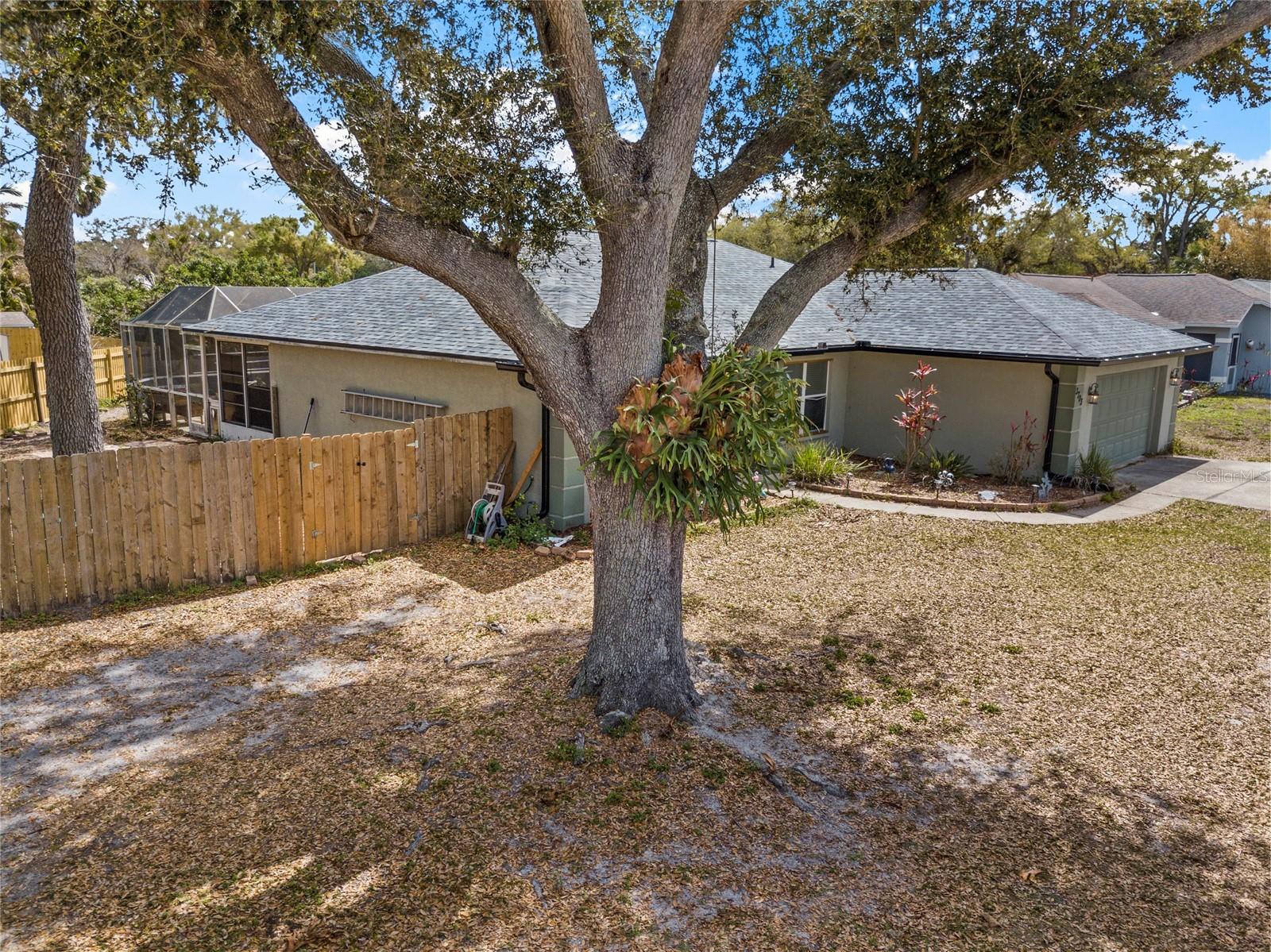 3703 31ST ST E, BRADENTON, FL, 34208