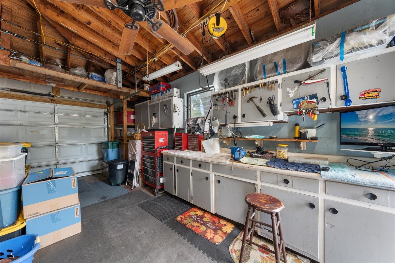 1339 RUSSELL DR N, ST PETERSBURG, FL, 33710