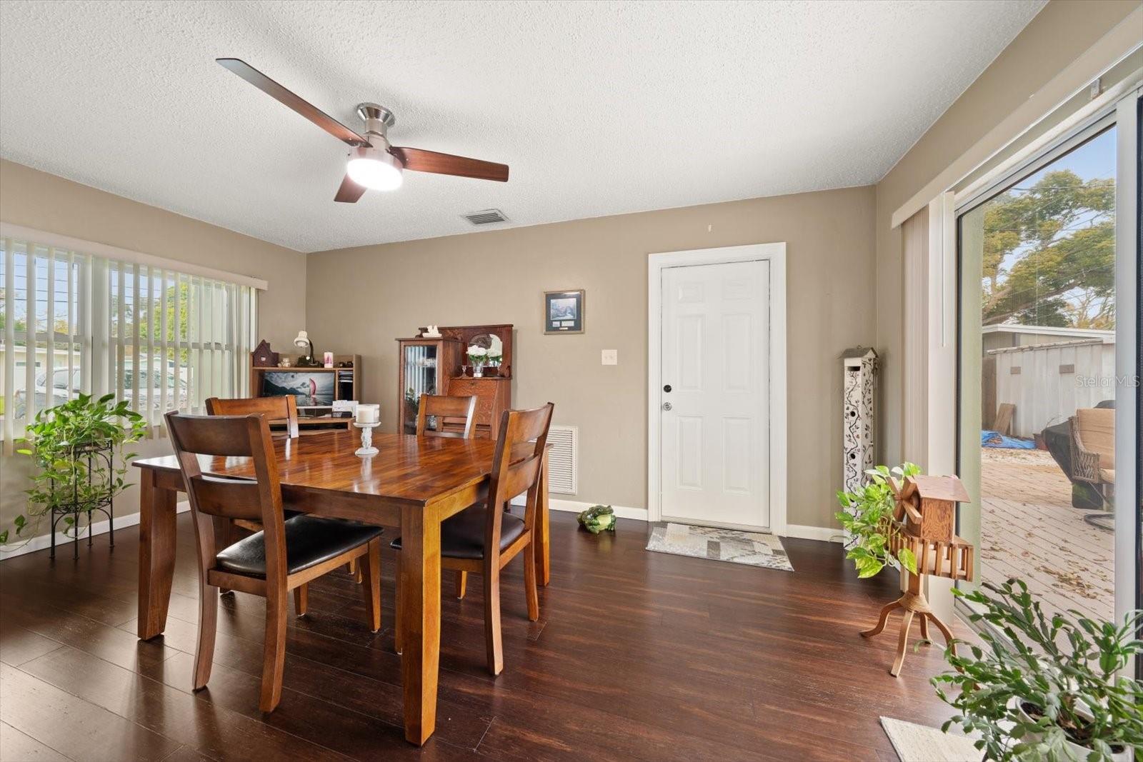 1339 RUSSELL DR N, ST PETERSBURG, FL, 33710