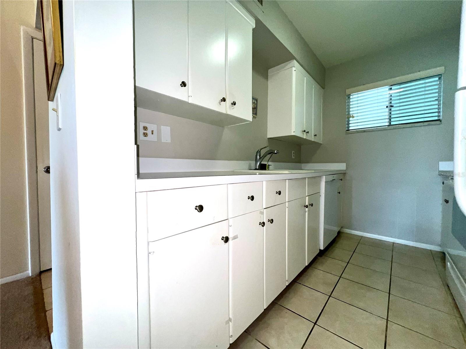 3463 BEE RIDGE RD #318, SARASOTA, FL, 34239