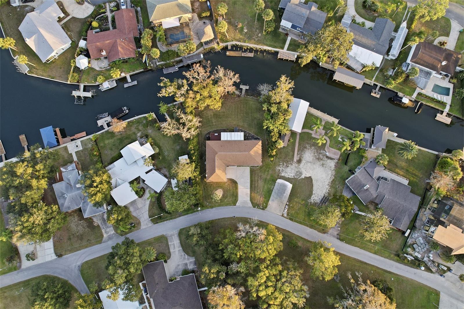 1729 SE 3RD CT, CRYSTAL RIVER, FL, 34429