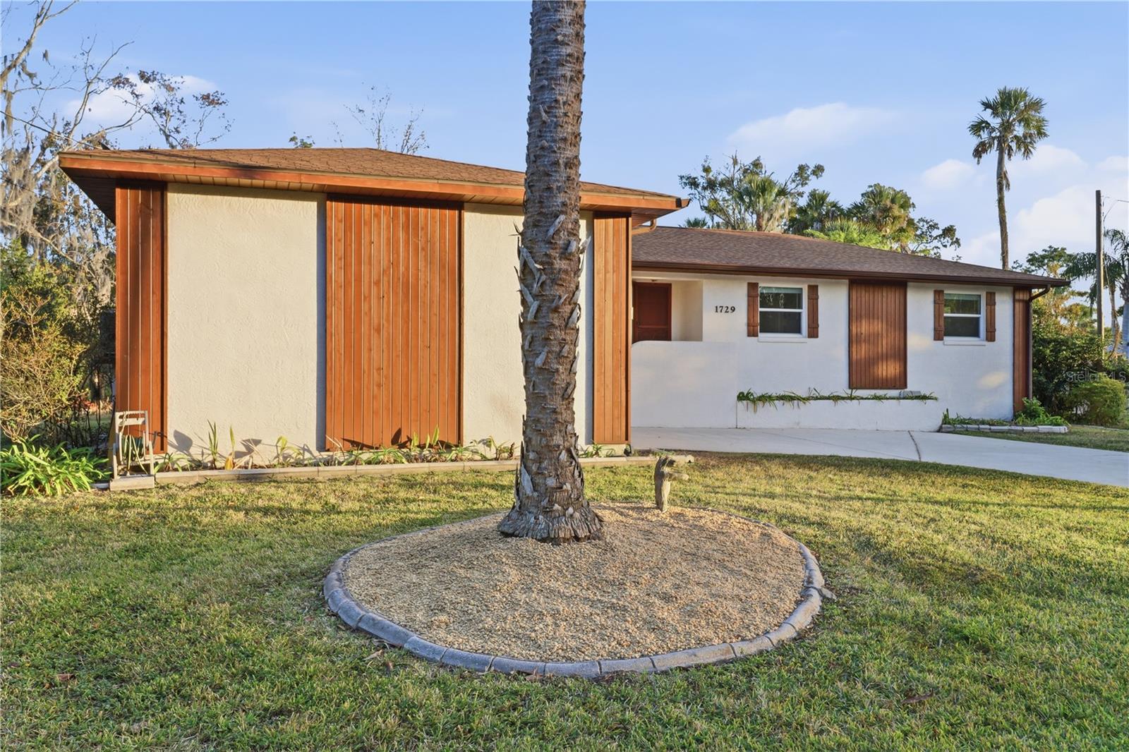 1729 SE 3RD CT, CRYSTAL RIVER, FL, 34429