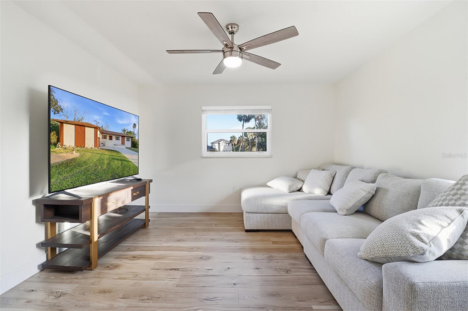 1729 SE 3RD CT, CRYSTAL RIVER, FL, 34429