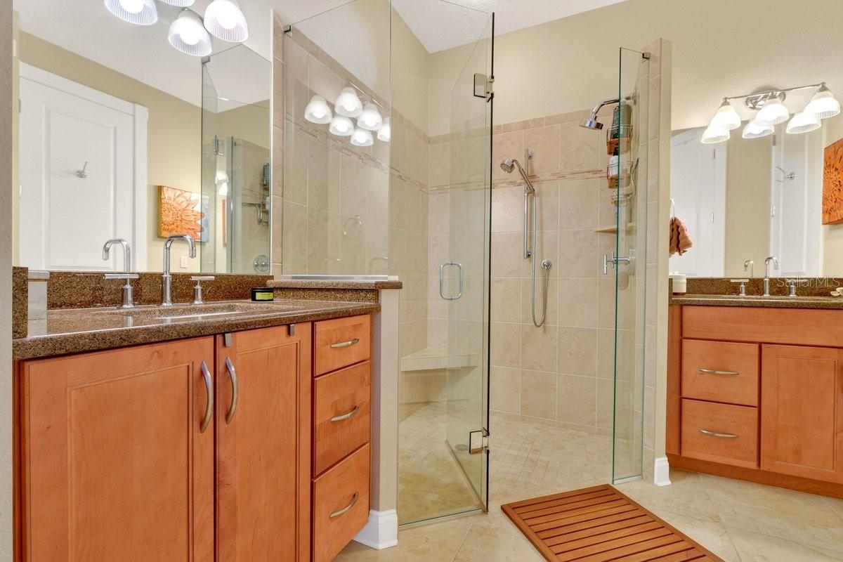 307 JESSAMINE AVE, NEW SMYRNA BEACH, FL, 32169