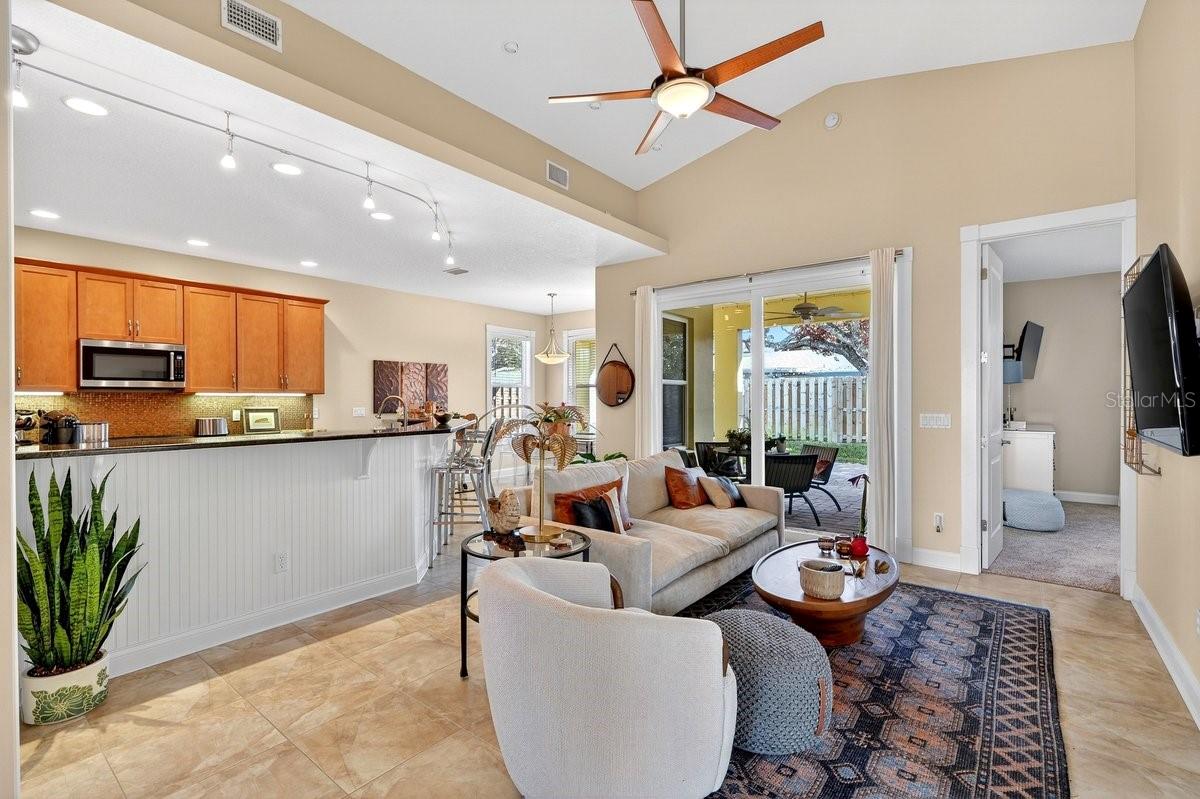 307 JESSAMINE AVE, NEW SMYRNA BEACH, FL, 32169