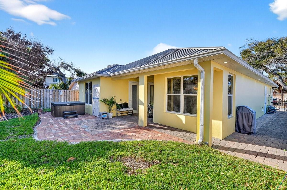 307 JESSAMINE AVE, NEW SMYRNA BEACH, FL, 32169