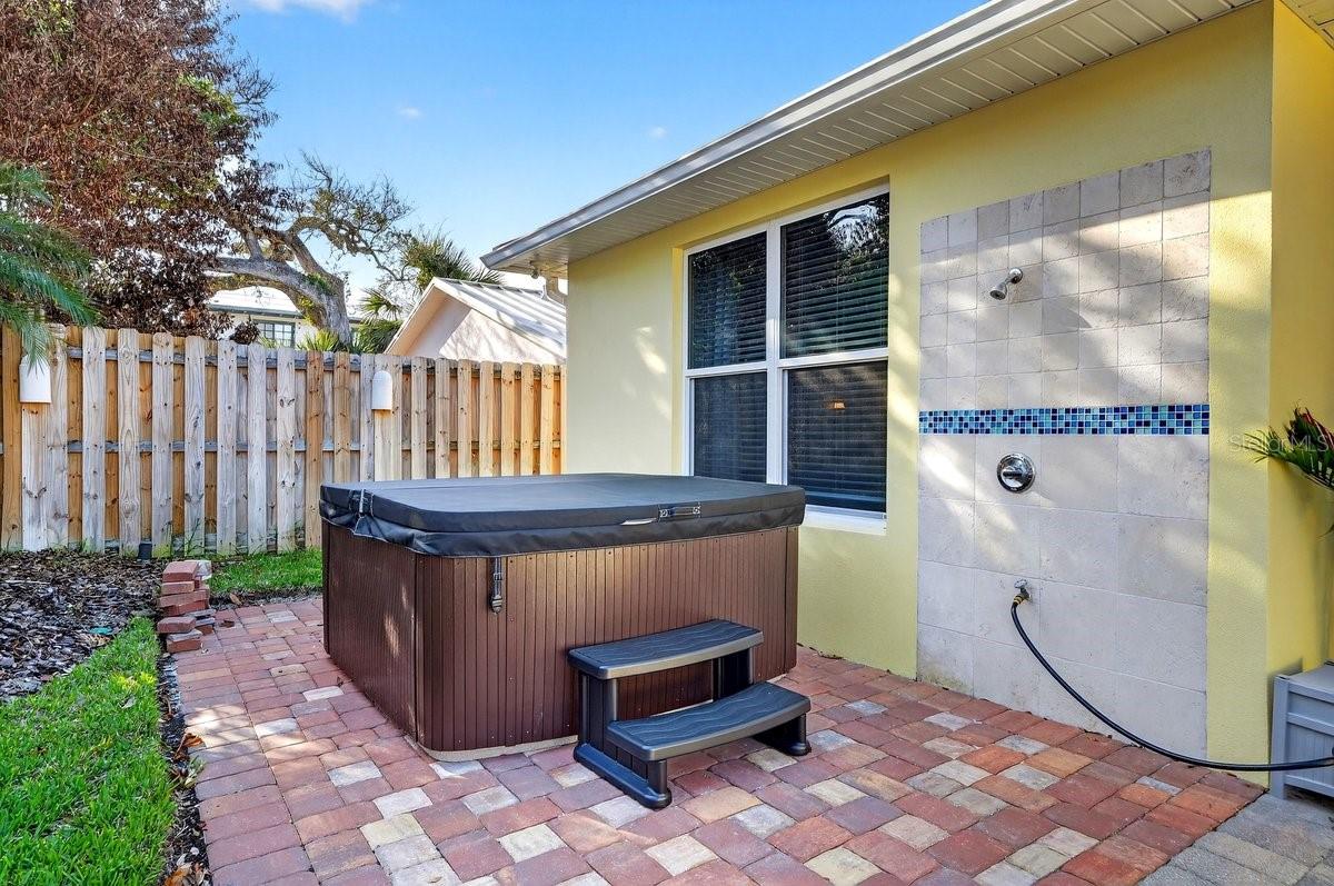 307 JESSAMINE AVE, NEW SMYRNA BEACH, FL, 32169