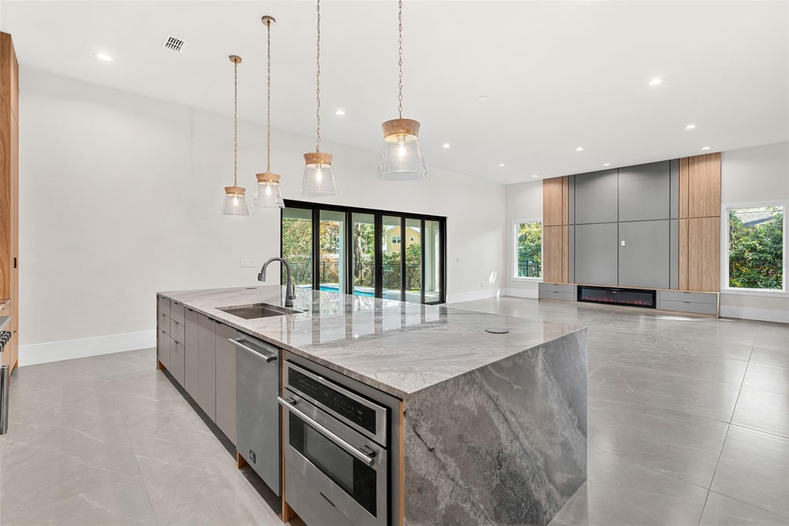 240 N PHELPS AVE, WINTER PARK, FL, 32789