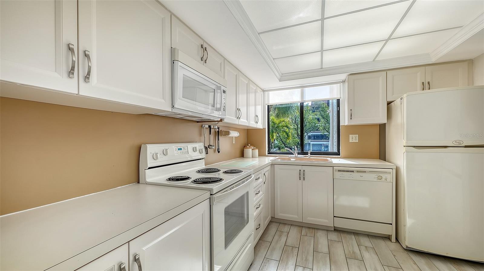 6287 MIDNIGHT PASS RD #103, SARASOTA, FL, 34242