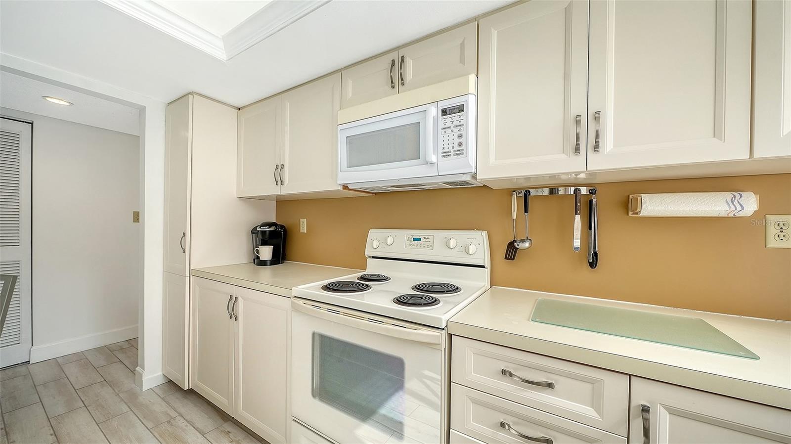 6287 MIDNIGHT PASS RD #103, SARASOTA, FL, 34242