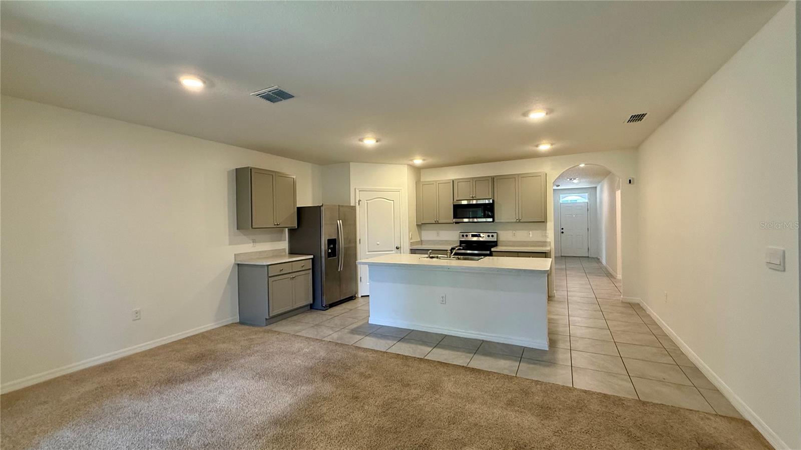 318 MONTGOMERY CT, KISSIMMEE, FL, 34758