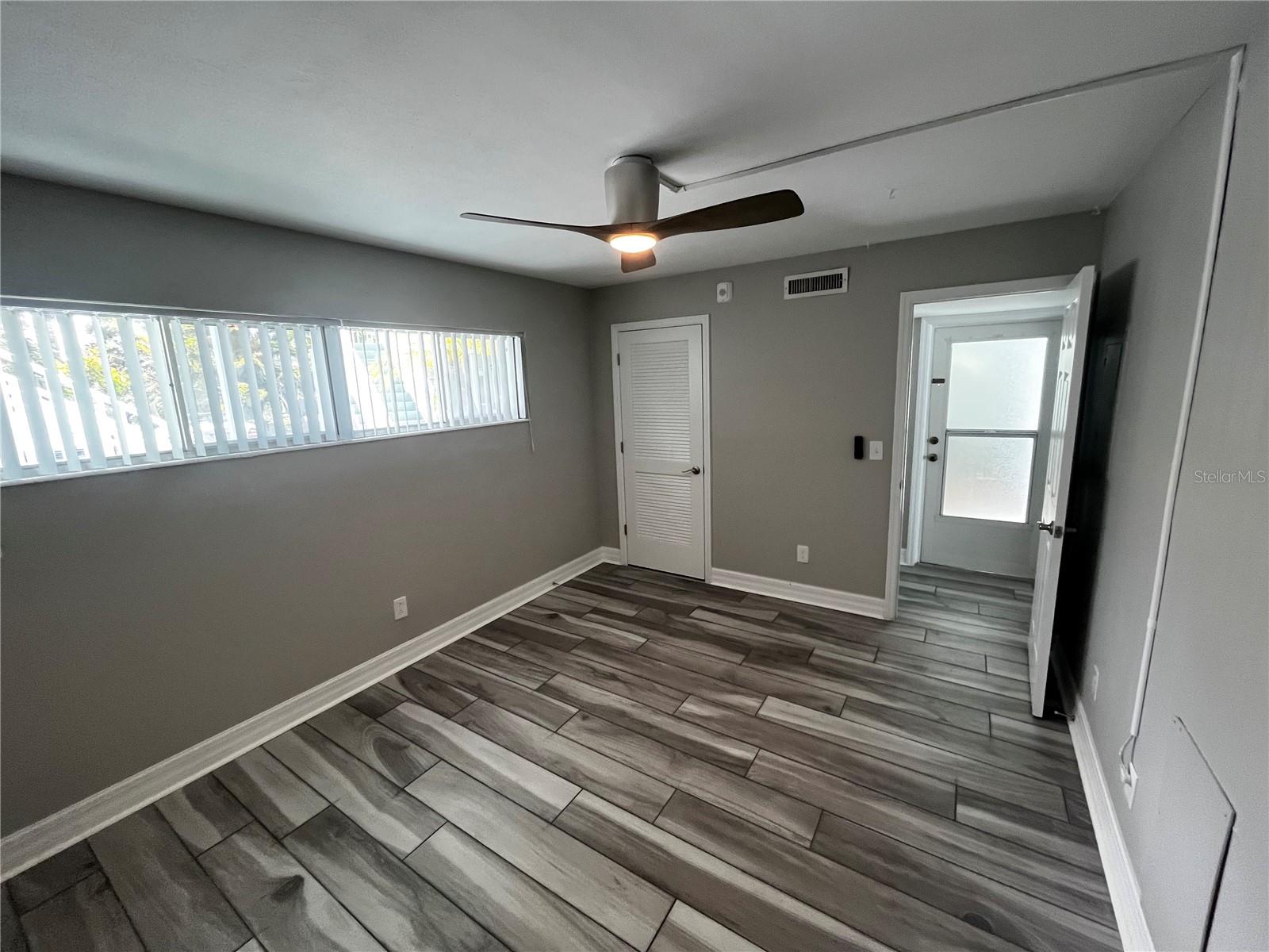 2566 GARY CIR #5, DUNEDIN, FL, 34698