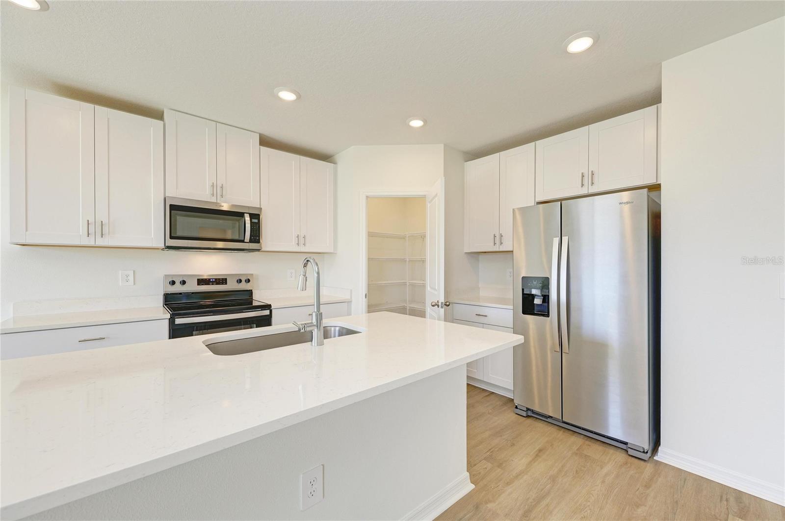 261 LAZY SHORE DR, NOKOMIS, FL, 34275