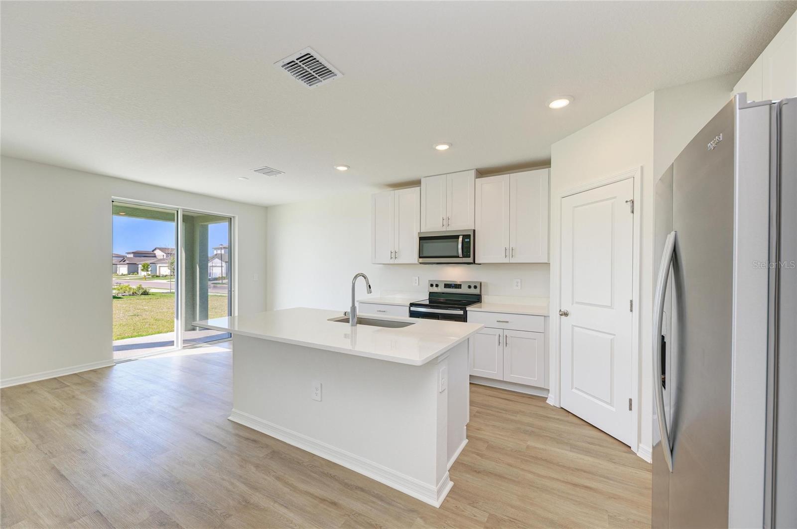 261 LAZY SHORE DR, NOKOMIS, FL, 34275