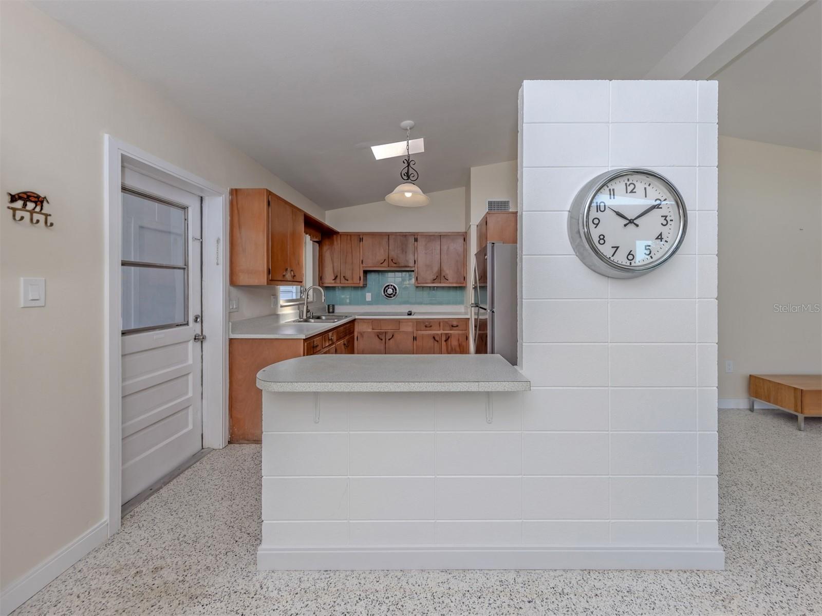 317 HILLVIEW RD, VENICE, FL, 34293