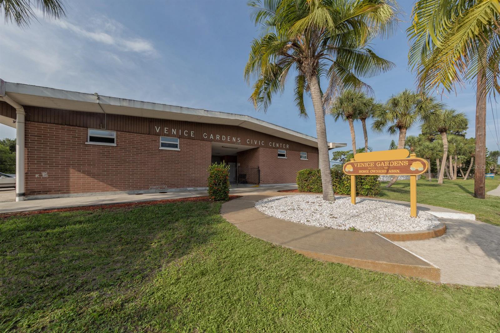 317 HILLVIEW RD, VENICE, FL, 34293