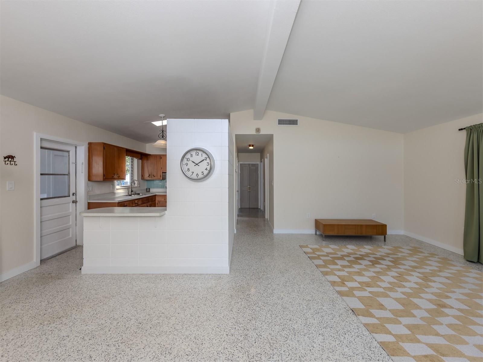 317 HILLVIEW RD, VENICE, FL, 34293