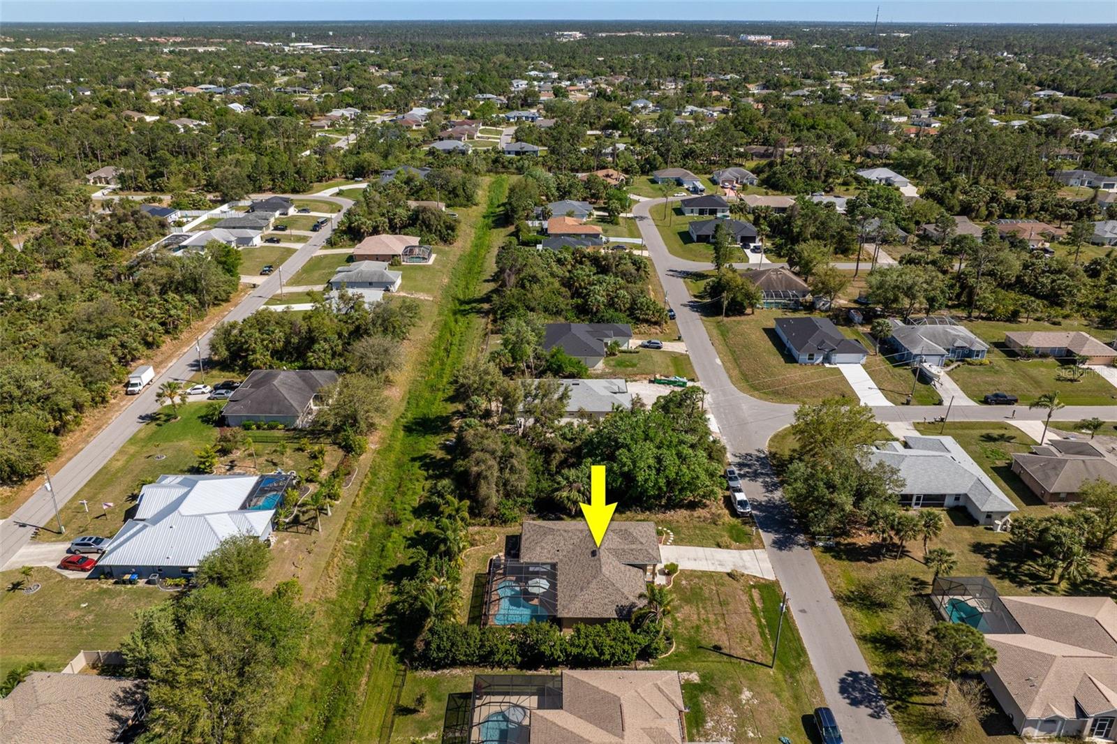 2342 BEEVILLE AVE, NORTH PORT, FL, 34286