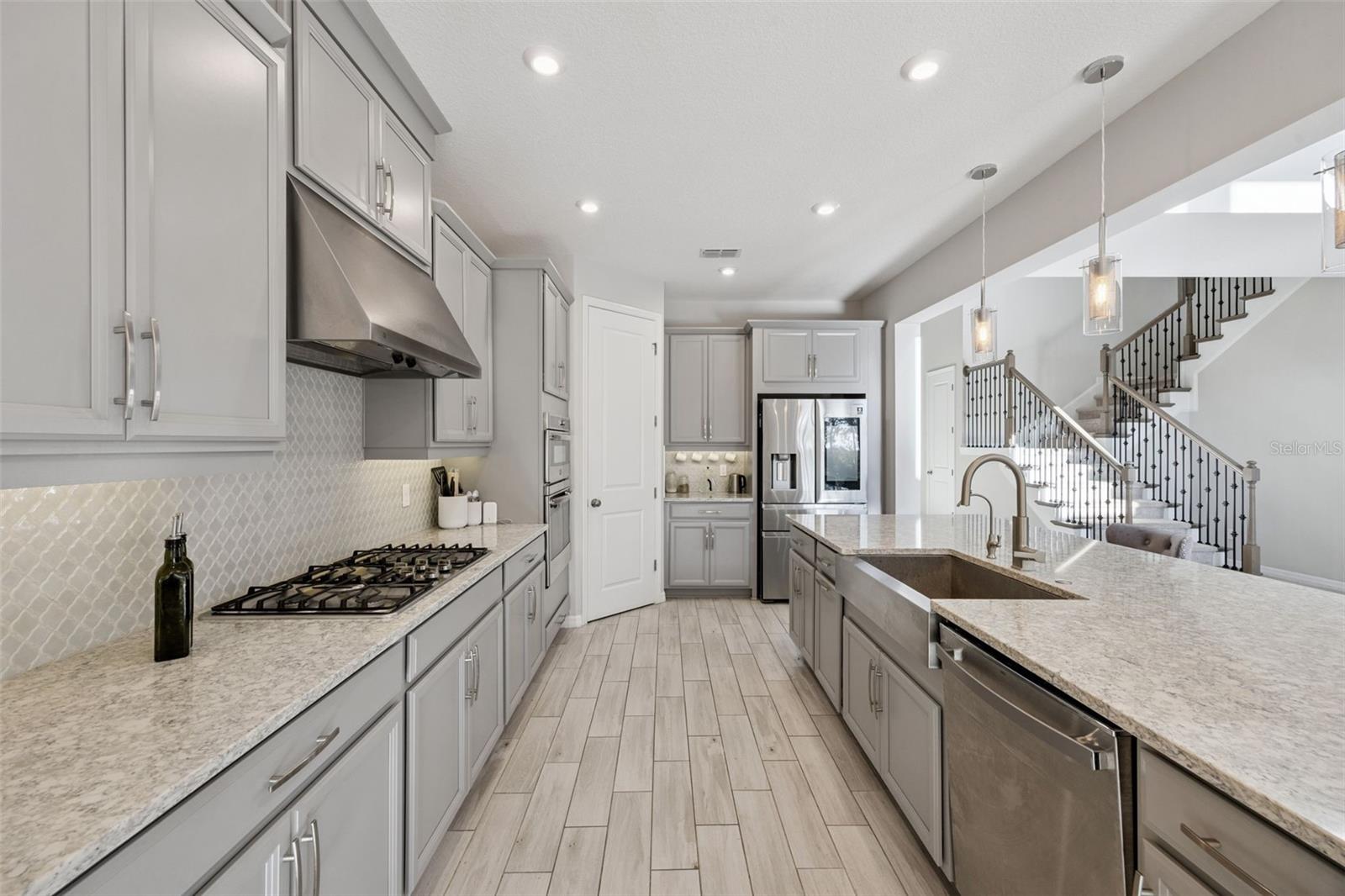 1218 HILLCREST VIEW LOOP, APOPKA, FL, 32703