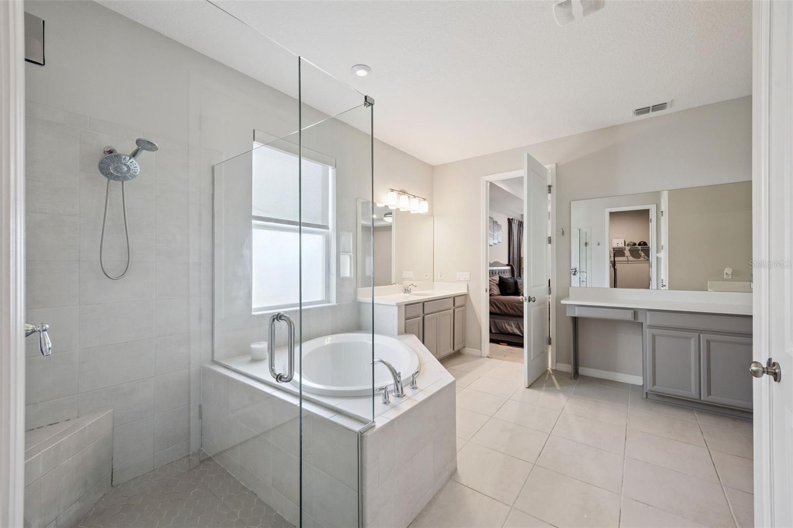 1218 HILLCREST VIEW LOOP, APOPKA, FL, 32703