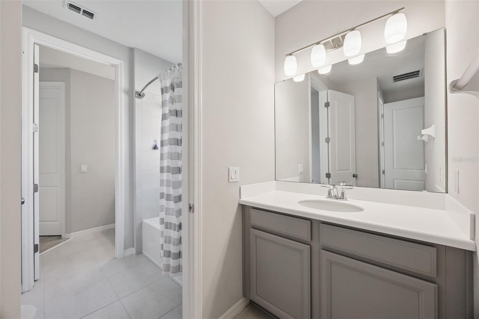 1218 HILLCREST VIEW LOOP, APOPKA, FL, 32703