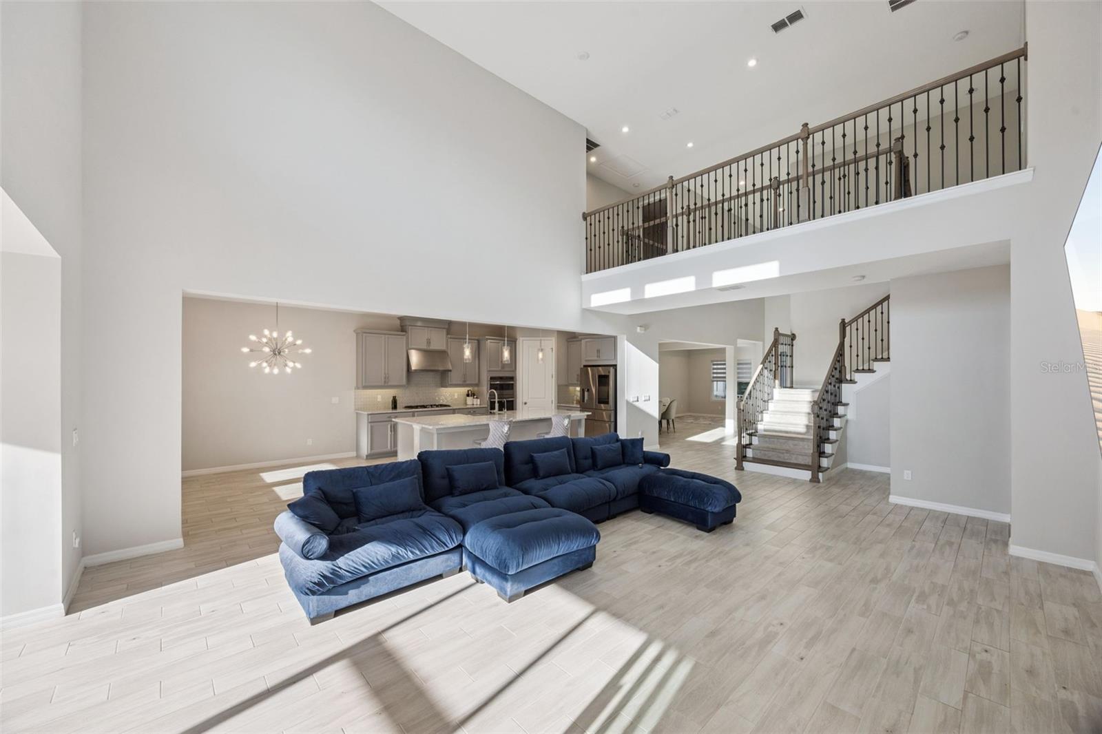 1218 HILLCREST VIEW LOOP, APOPKA, FL, 32703