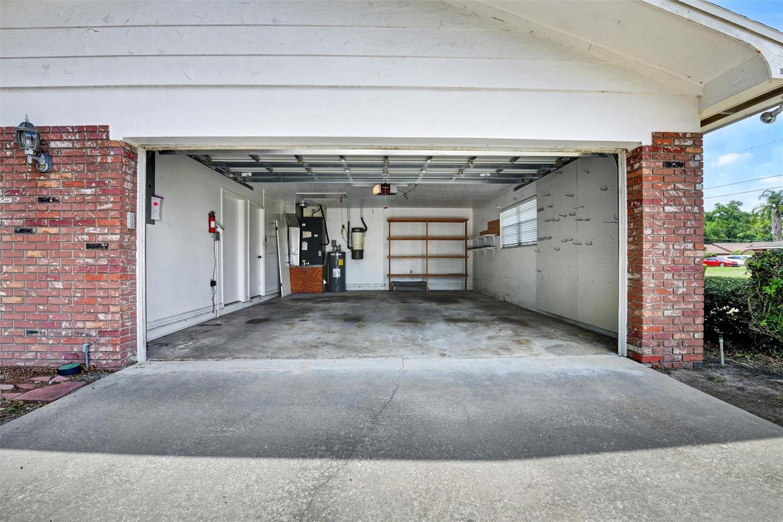 1303 BRANTWOOD DR, VALRICO, FL, 33594