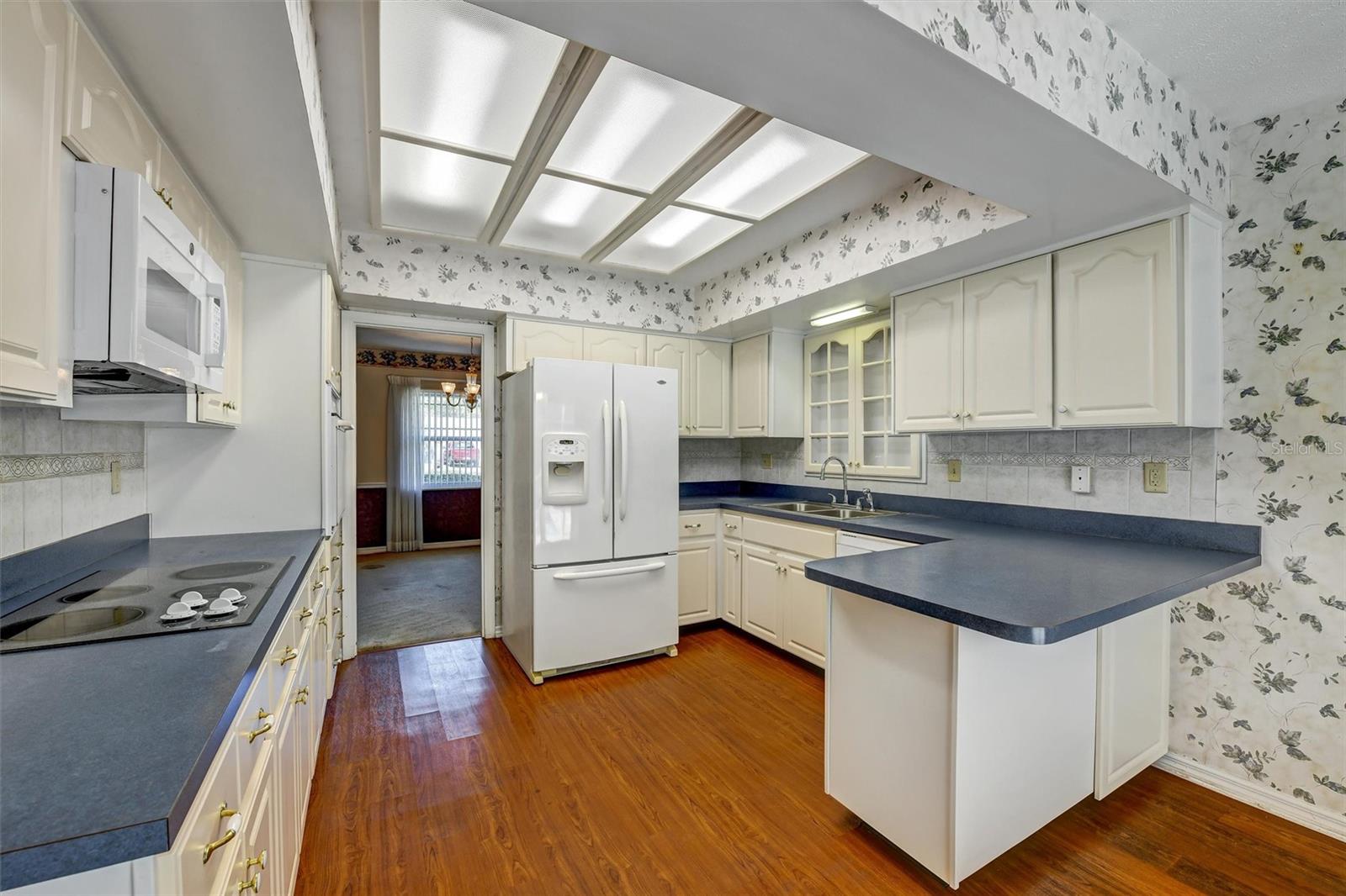 1303 BRANTWOOD DR, VALRICO, FL, 33594