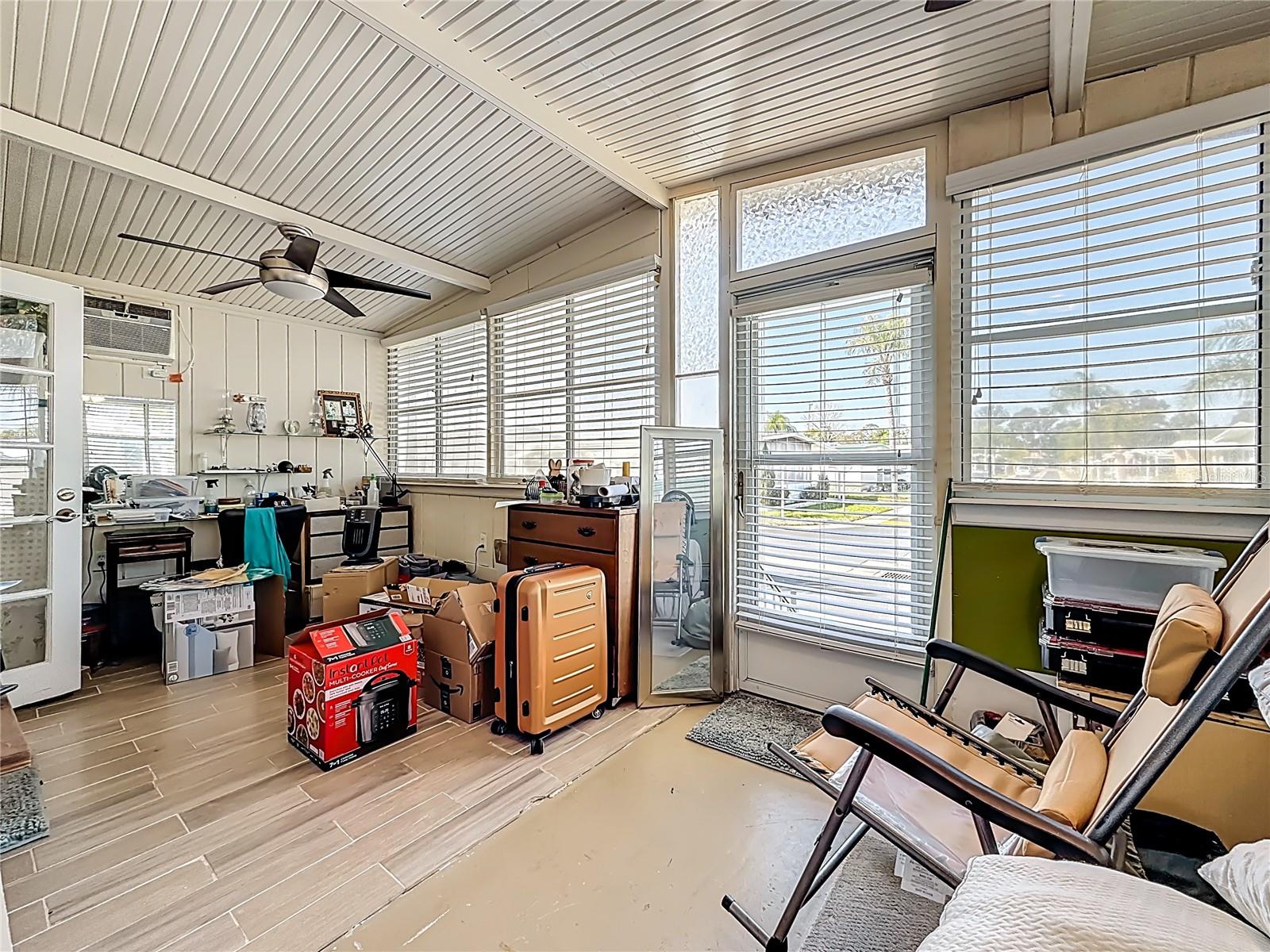 272 NORTHGATE DR, TARPON SPRINGS, FL, 34689