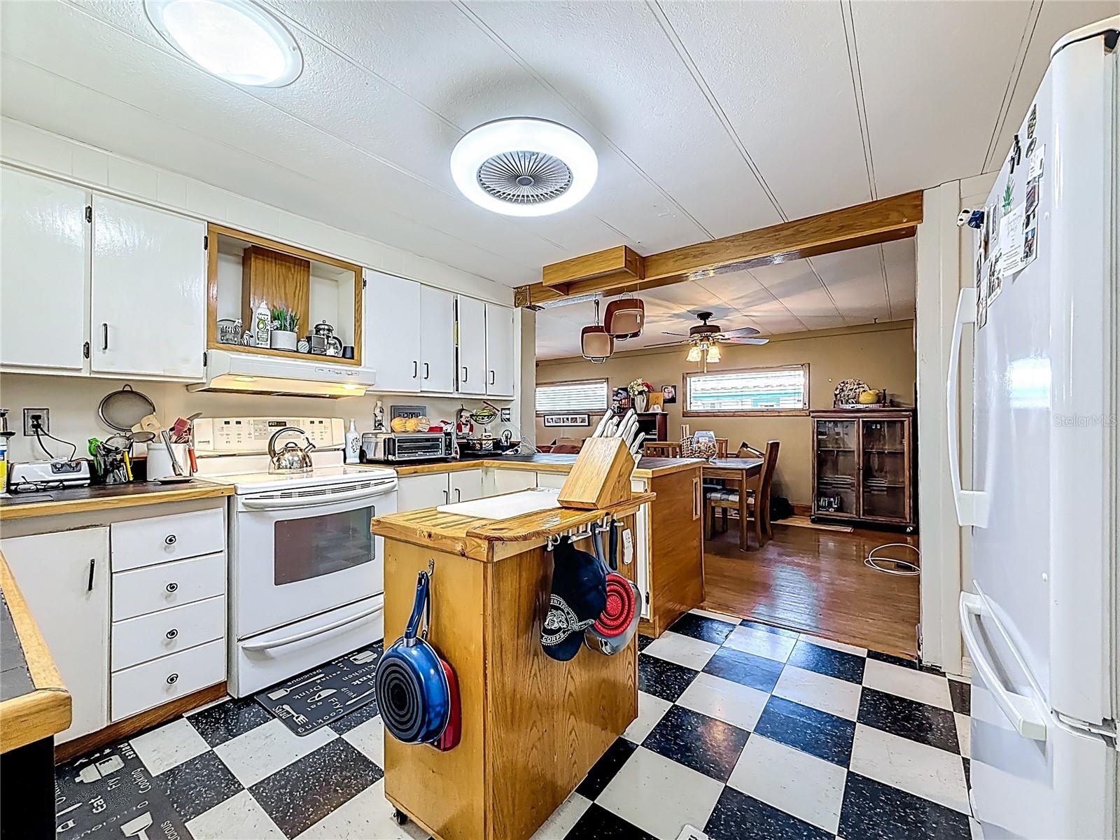 272 NORTHGATE DR, TARPON SPRINGS, FL, 34689